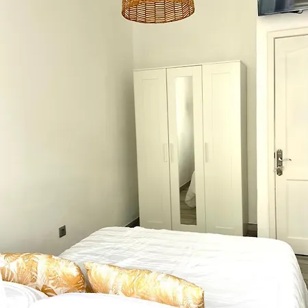 Nyaraló Casa Gary *